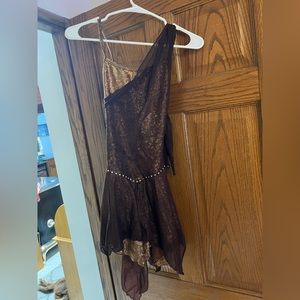 Brown & gold JNS performance wear Medium $55
